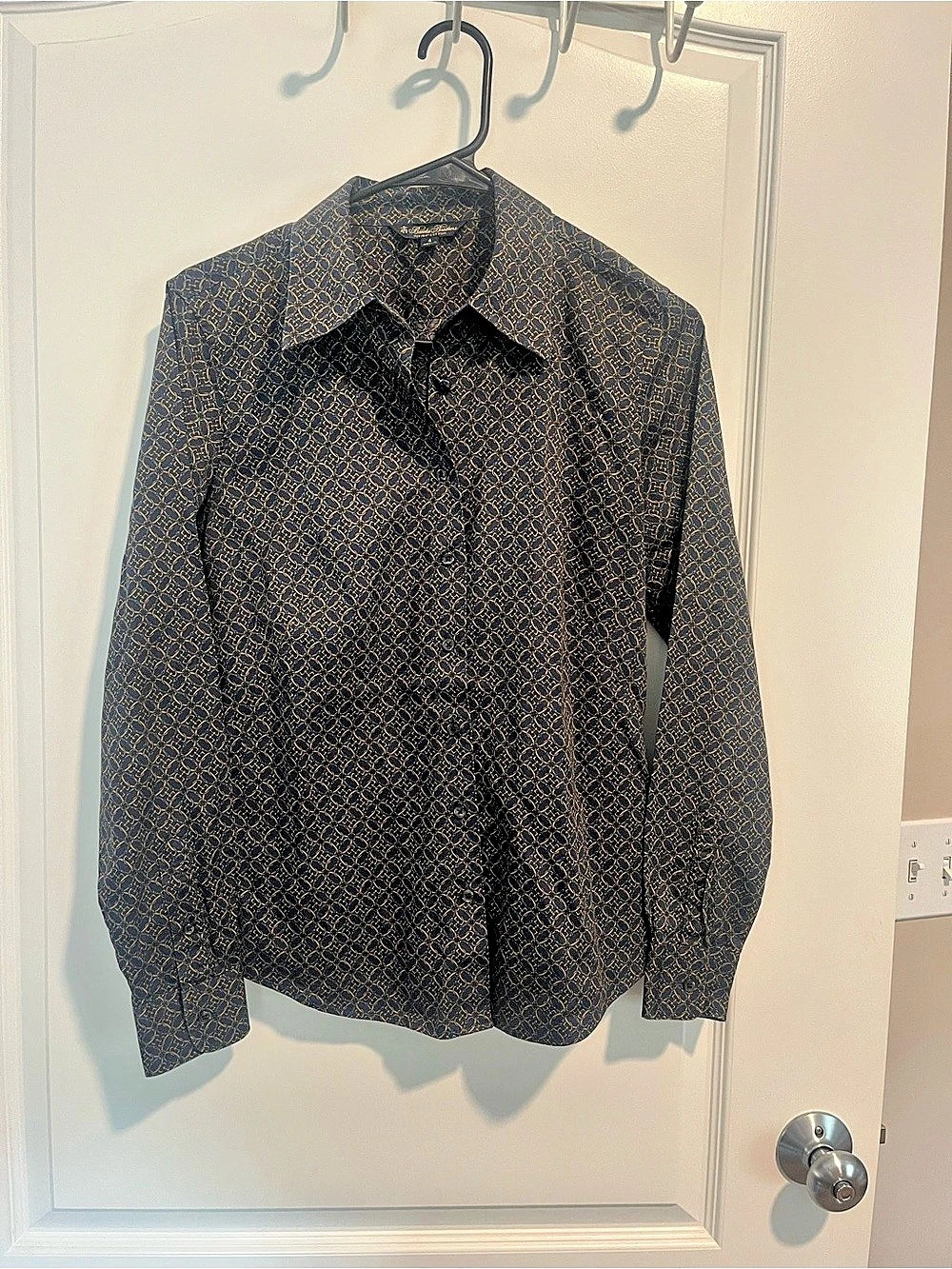 Brooks Brothers Patterned Cotton Button Down Size 4 Like New